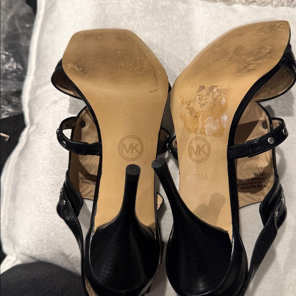 Michael Kors Black Studded Strappy Sandal Heels Size 7.5 - Picture 9 of 9